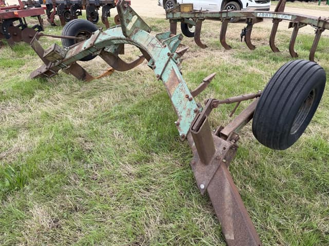 Image of John Deere 900 equipment image 2