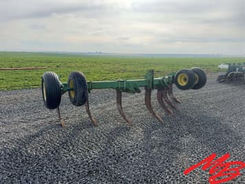 Main image John Deere 900