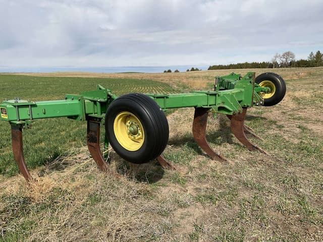 Image of John Deere 900 equipment image 3
