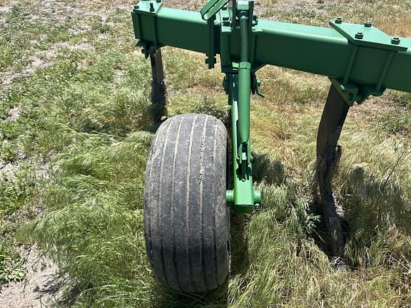 Image of John Deere 900 equipment image 2