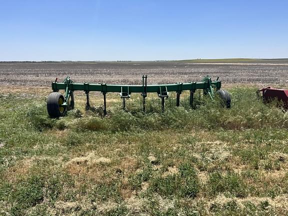 Image of John Deere 900 Primary image