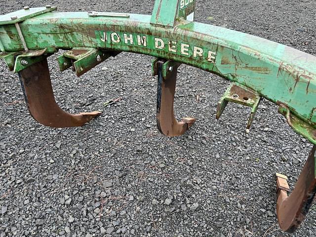 Image of John Deere 900 equipment image 1