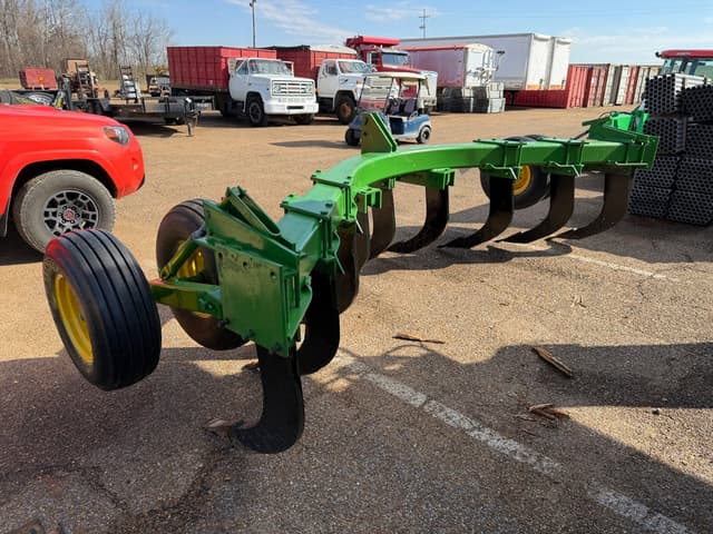 Image of John Deere 900 equipment image 3