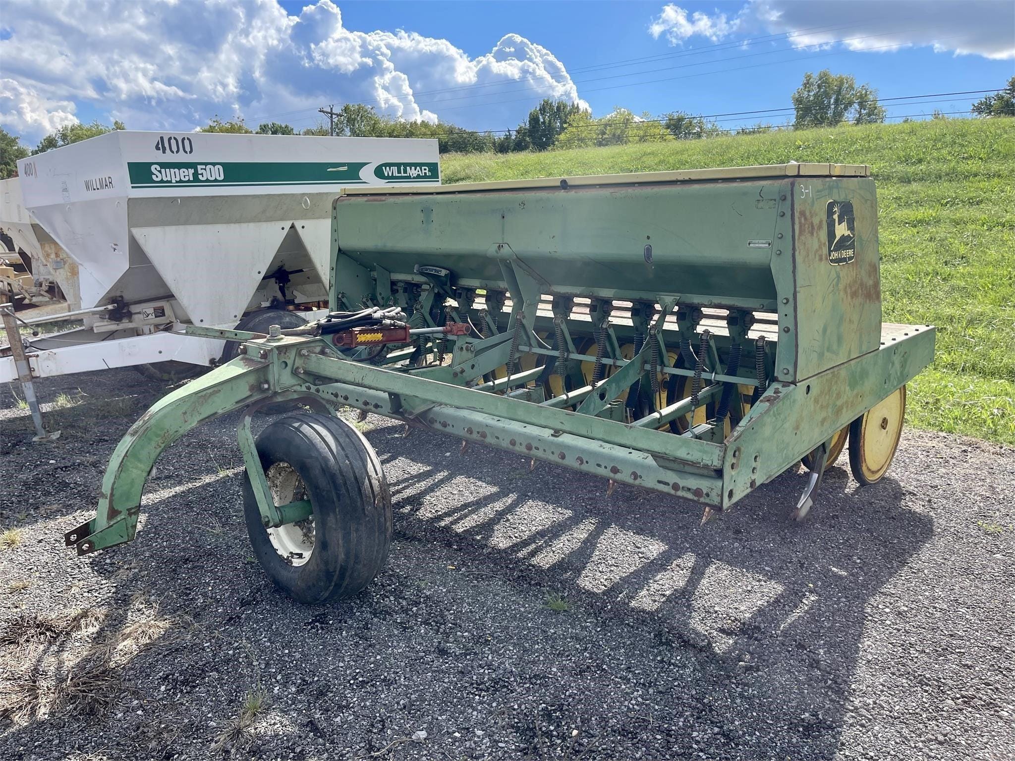 John Deere 9000 Equipment Image0