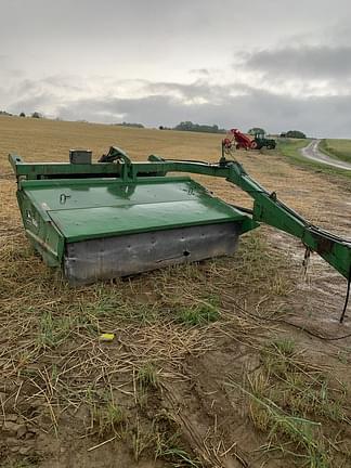 Image of John Deere 910 Primary image