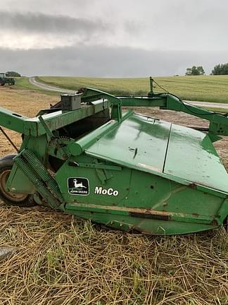 Image of John Deere 910 equipment image 3