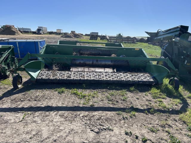 Image of John Deere 912 equipment image 1