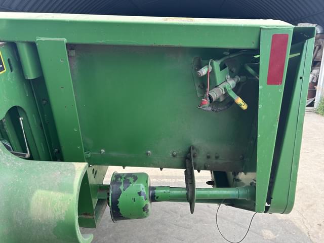 Image of John Deere 912 equipment image 4