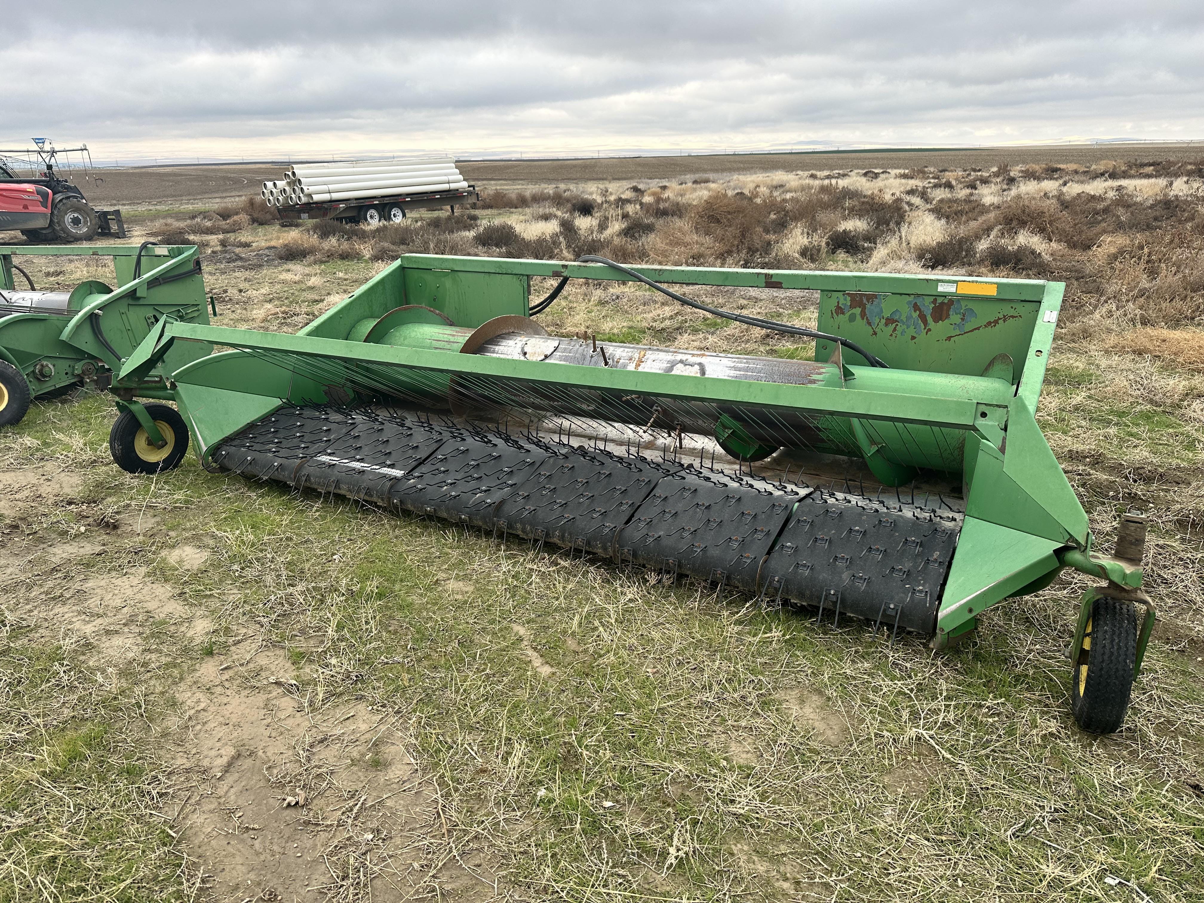 Main image John Deere 912