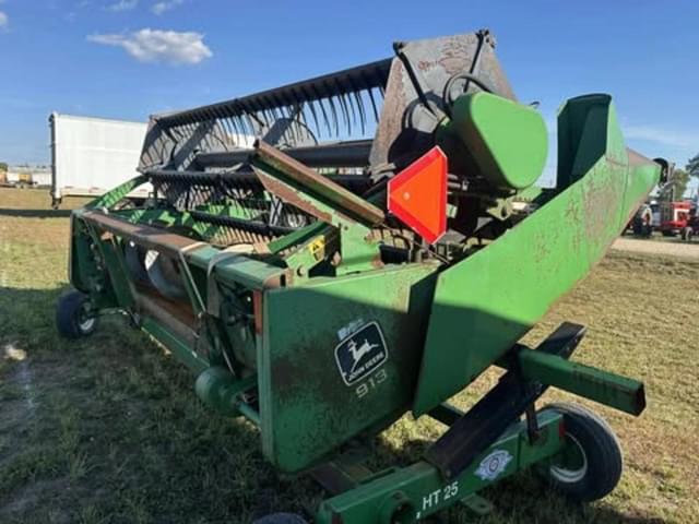 Image of John Deere 913 equipment image 1