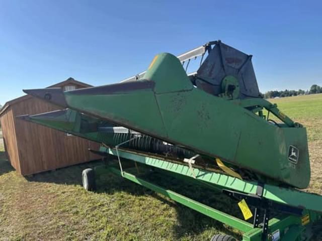 Image of John Deere 913 equipment image 3
