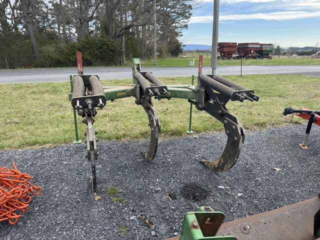 Image of John Deere 913 equipment image 4