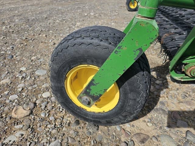 Image of John Deere 914 equipment image 4