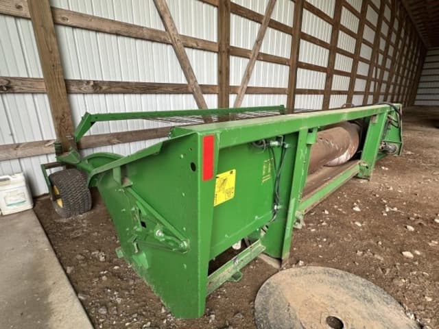 Image of John Deere 914 equipment image 4