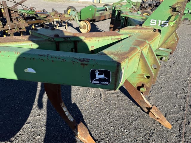 Image of John Deere 915 equipment image 4