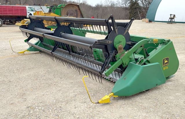 Image of John Deere 915 equipment image 1