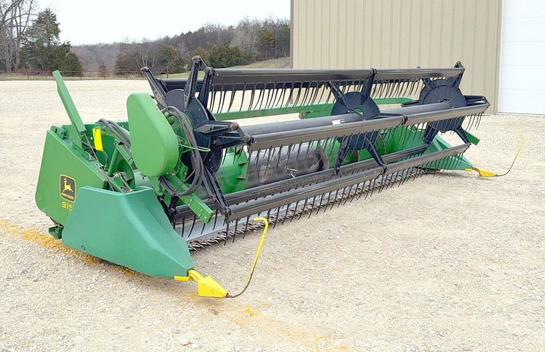 Image of John Deere 915 Primary image