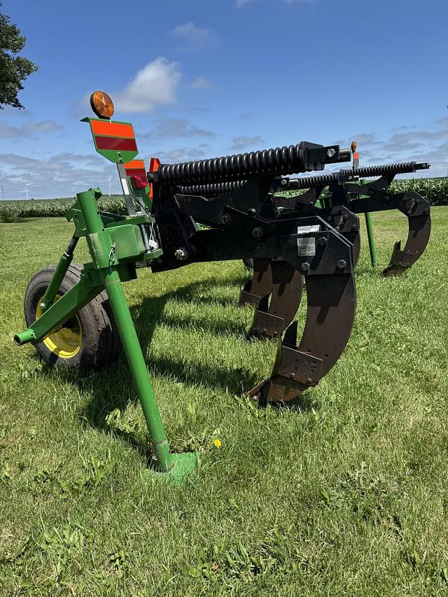 Image of John Deere 915 equipment image 4