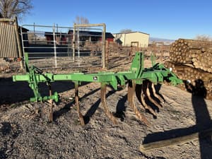 John Deere 915 Image