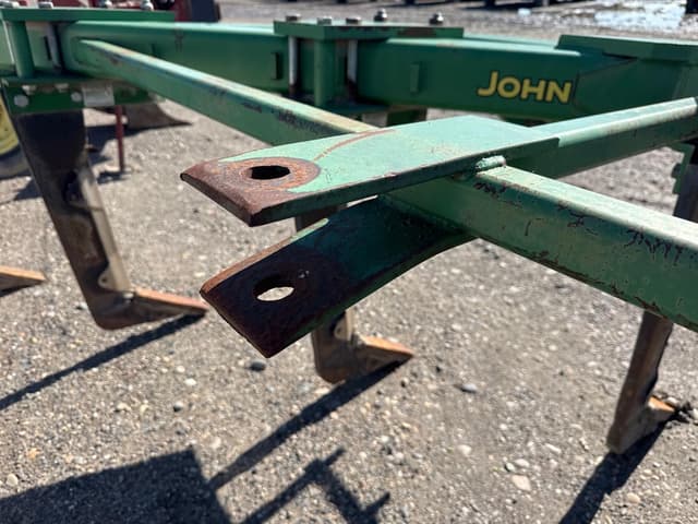 Image of John Deere 915 equipment image 4