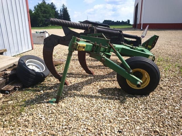 Image of John Deere 915 equipment image 3