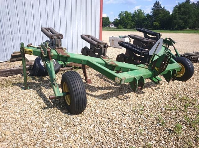Image of John Deere 915 equipment image 2