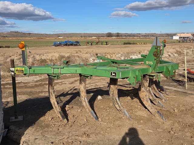 Image of John Deere 915 equipment image 2