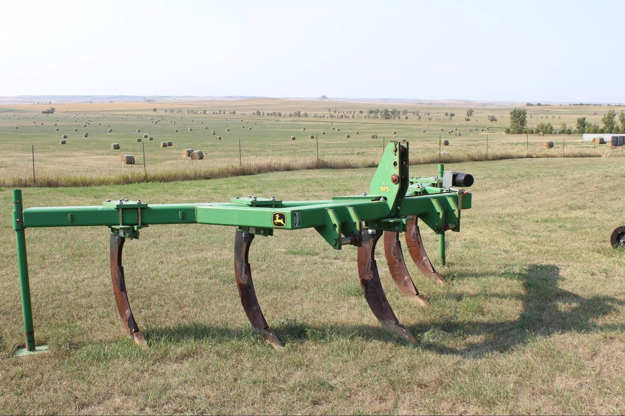 Main image John Deere 915