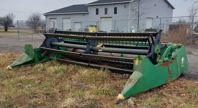 Image of John Deere 915 equipment image 1