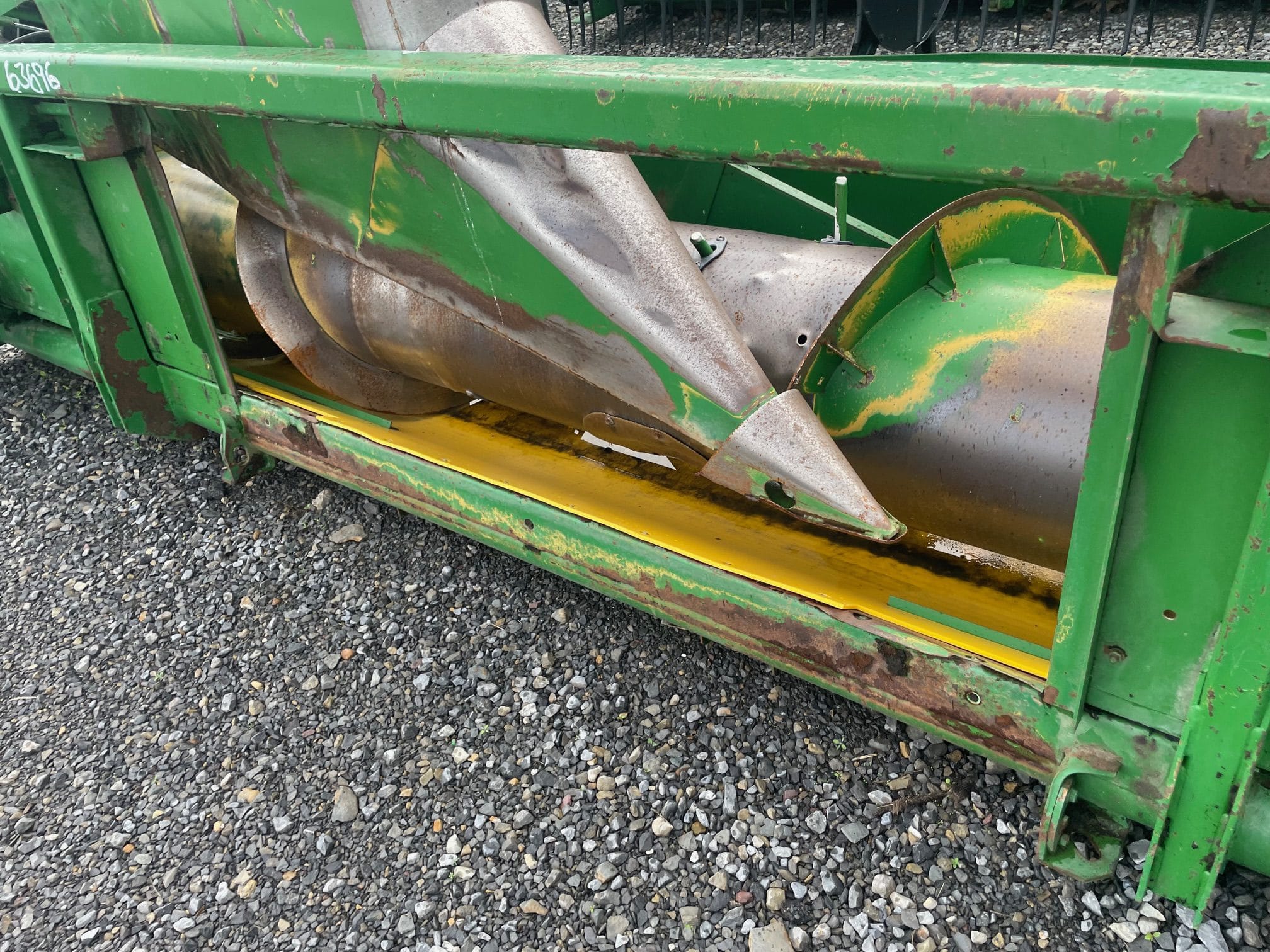 Main image John Deere 915