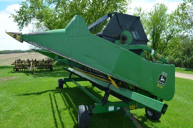 Image of John Deere 915 equipment image 1