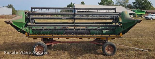 Image of John Deere 915 equipment image 1
