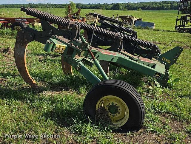 Image of John Deere 915 equipment image 3