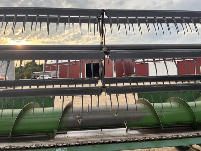 Image of John Deere 915F equipment image 2
