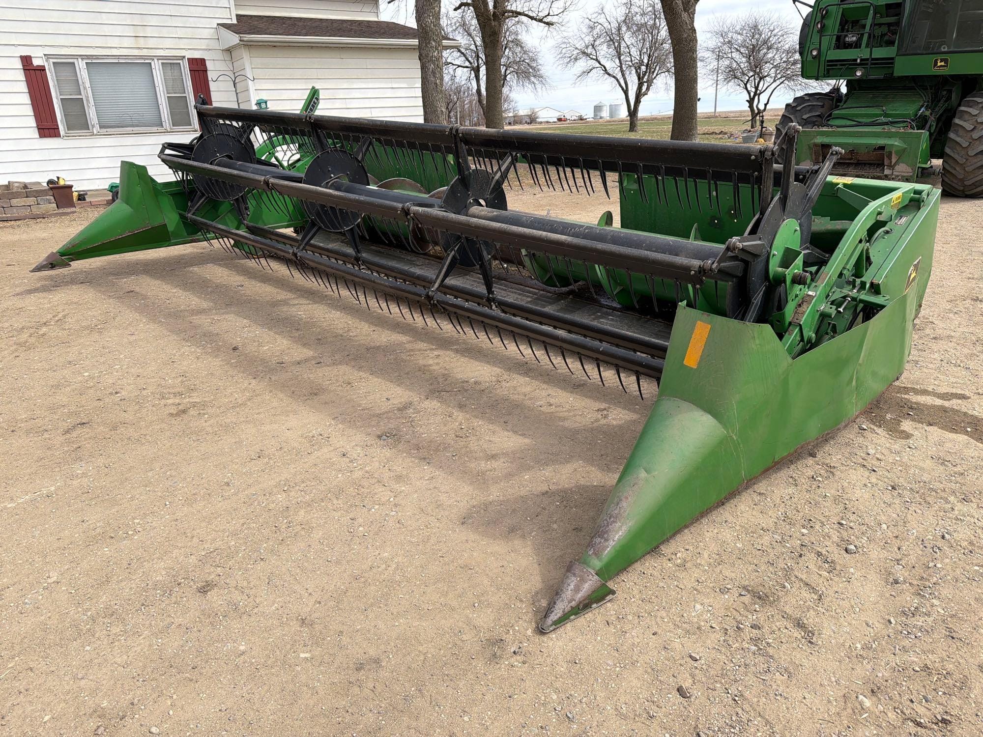 John Deere 918 Equipment Image0