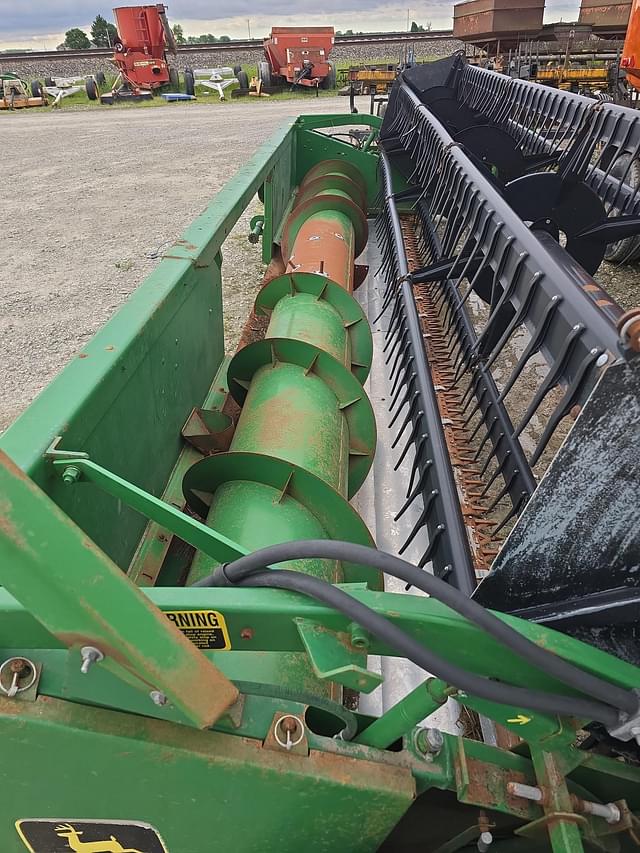 Image of John Deere 918 equipment image 2