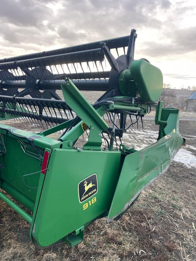 Image of John Deere 918 equipment image 3