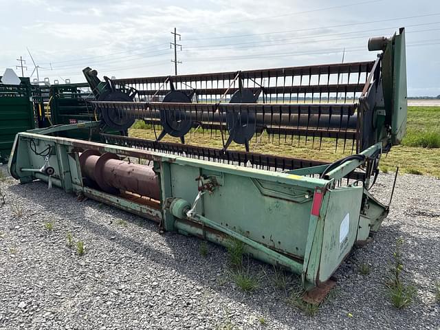 Image of John Deere 918 equipment image 1