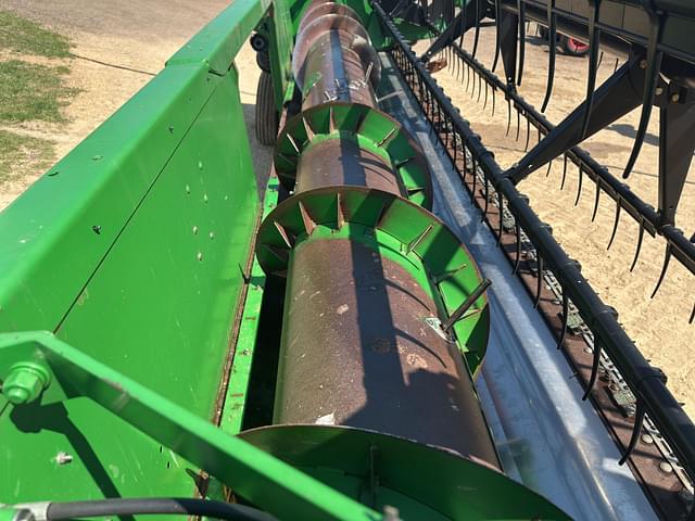 Image of John Deere 918F equipment image 3