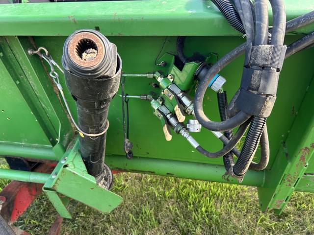 Image of John Deere 920 equipment image 3