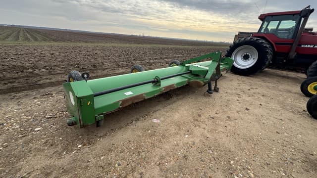 Image of John Deere 520 equipment image 2