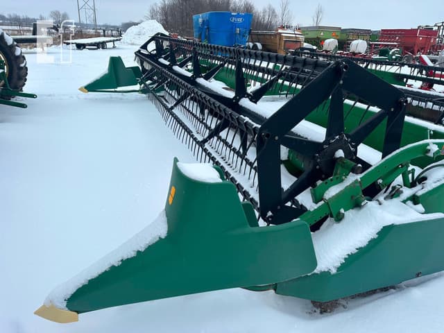 Image of John Deere 920 equipment image 4