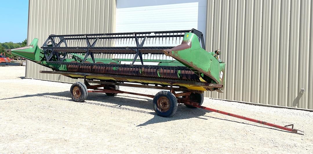 Image of John Deere 920 Primary image