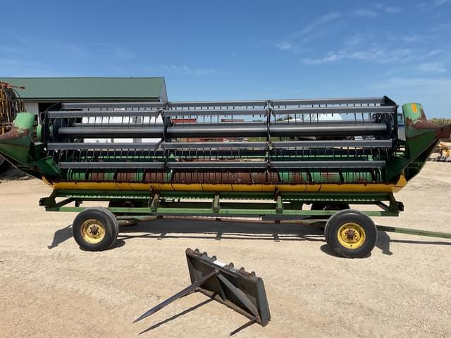 Image of John Deere 920 equipment image 3