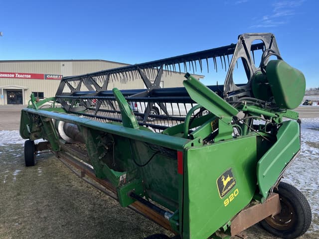 Image of John Deere 920 equipment image 3