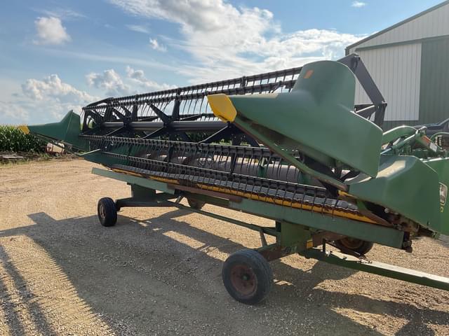 Image of John Deere 920 equipment image 1