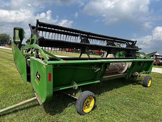 Image of John Deere 920 equipment image 3