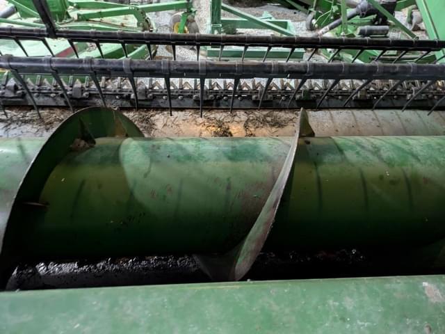 Image of John Deere 920 equipment image 4