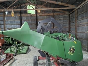 Main image John Deere 920