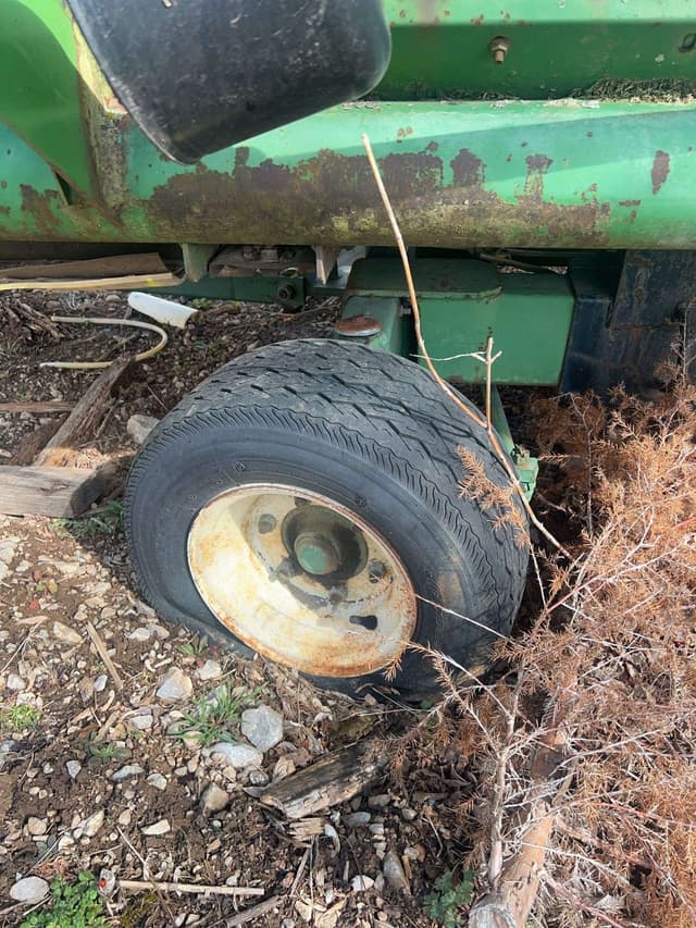 Image of John Deere 920 equipment image 3